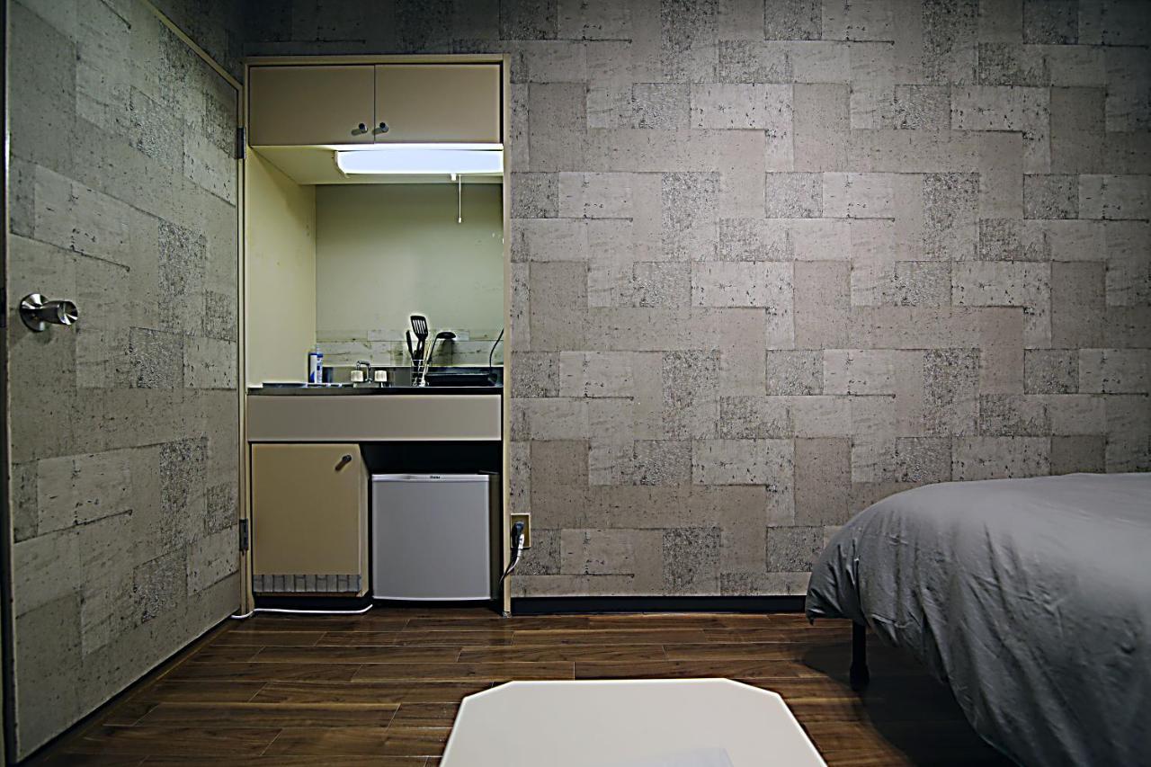 Kb House Shinjuku Double Room Free Poket Wifi! Τόκιο Εξωτερικό φωτογραφία